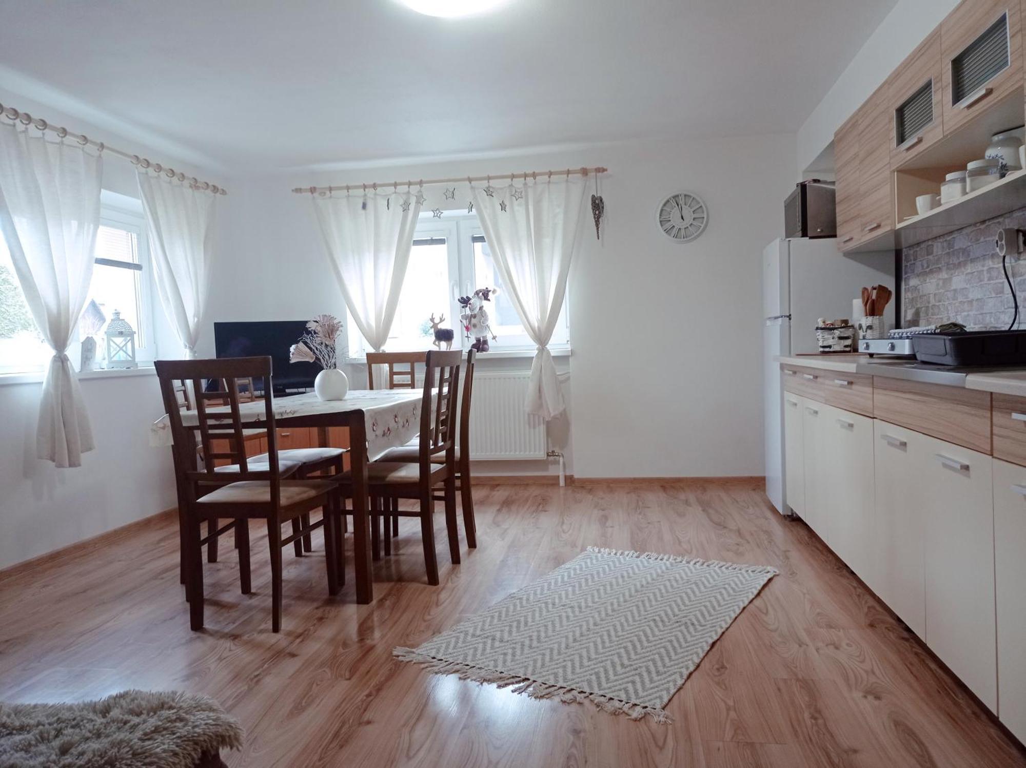 Apartman Paula -Dovolenka Pri Aquaparku Liptovsky Mikulas Ngoại thất bức ảnh